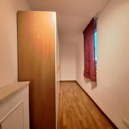 Tiburtina Appartement *